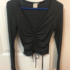Grey long sleeve crop top